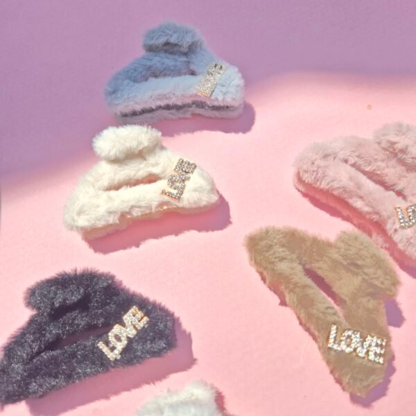3 pcs set heart love fuzzy furry hair claw clip - Image 4